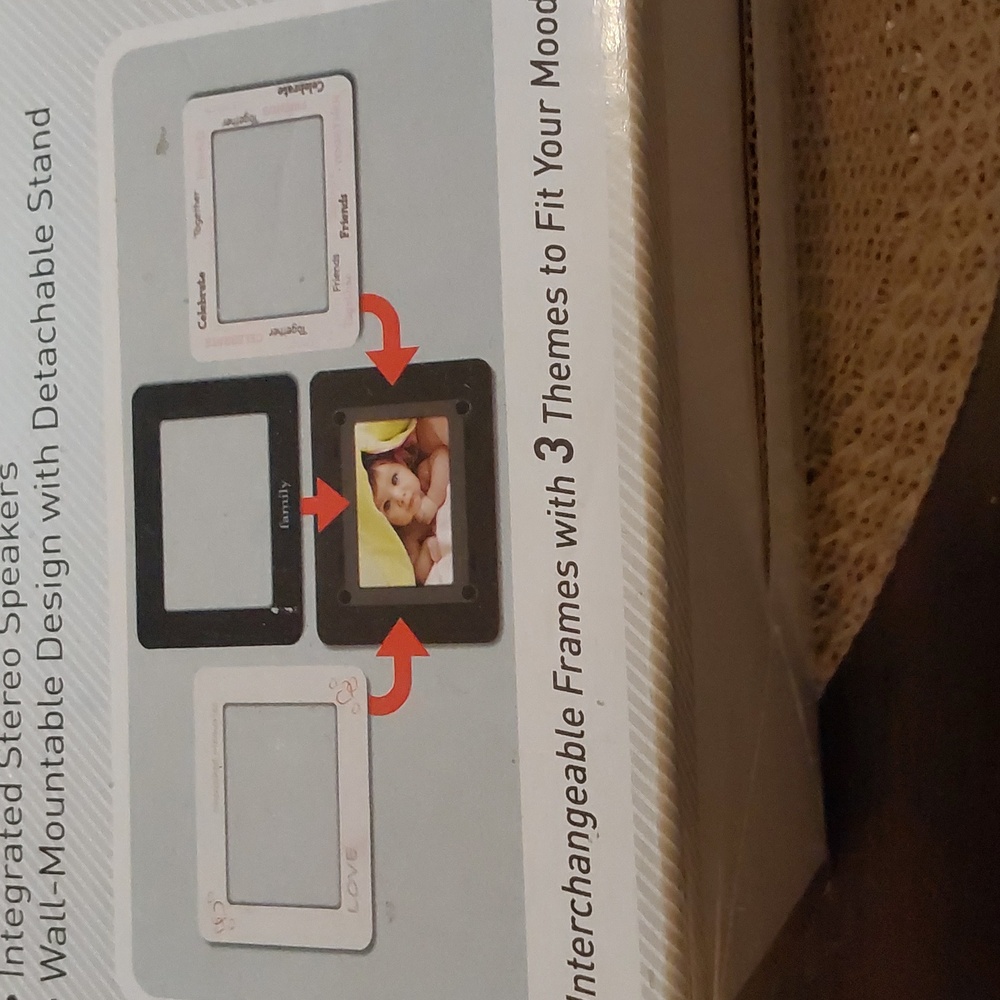 Coby 7" Digital Photo Frame with MP3 Player - Picture 2 of 6